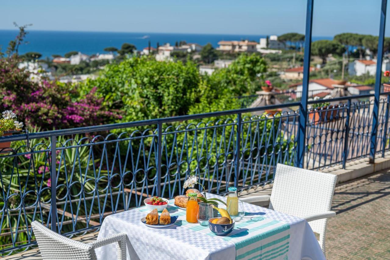Gli Archi Sul Mare Bed & Breakfast Gaeta Ngoại thất bức ảnh